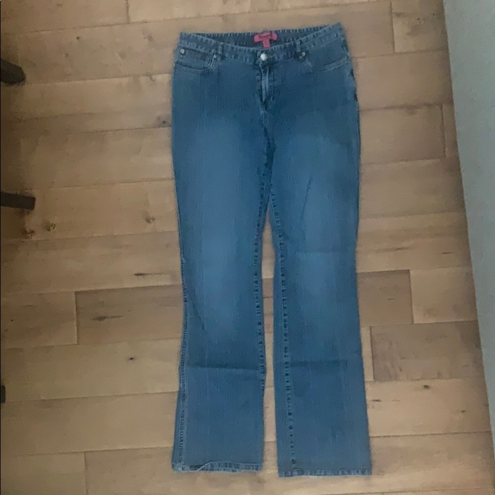Women’s boot cut jeans